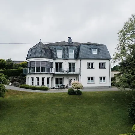 Vulkaneifelzeit / Nahe Nuerburgring * Uess