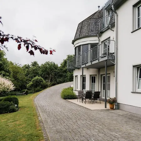 Vulkaneifelzeit / Nahe Nürburgring Uess