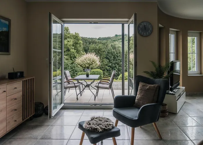 Vulkaneifelzeit / Nahe Nürburgring Apartment *