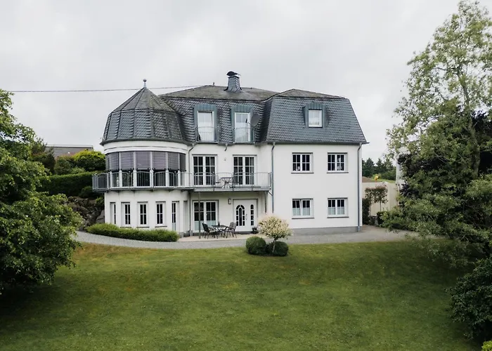 Vulkaneifelzeit / Nahe Nürburgring Uess