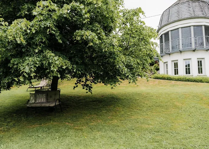 Apartment Vulkaneifelzeit / Nahe Nürburgring