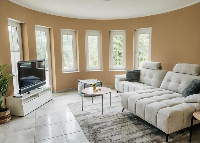 Vulkaneifelzeit / Nahe Nürburgring * Uess